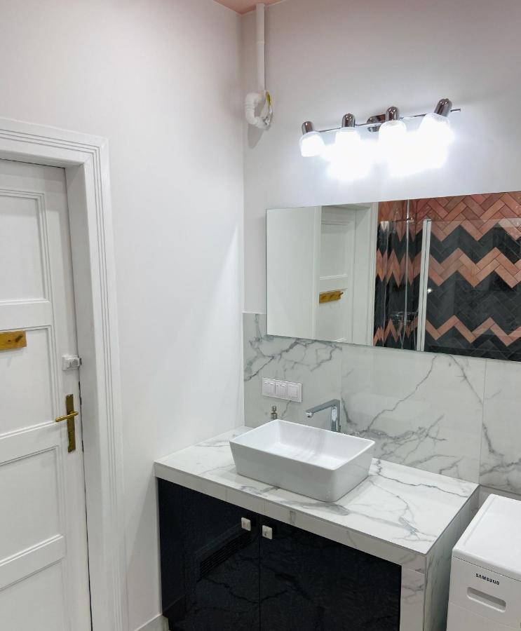 Tenement Apartment 90M2 City Center Kraków Eksteriør billede